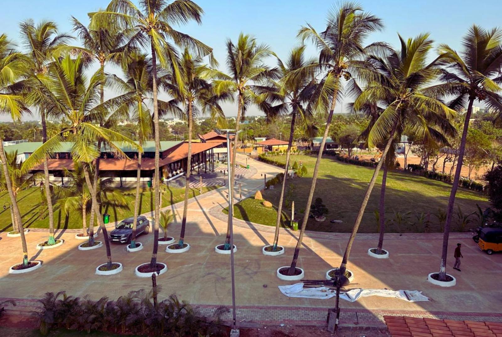 Serene Resort Hyderabad 商沙巴 外观 照片