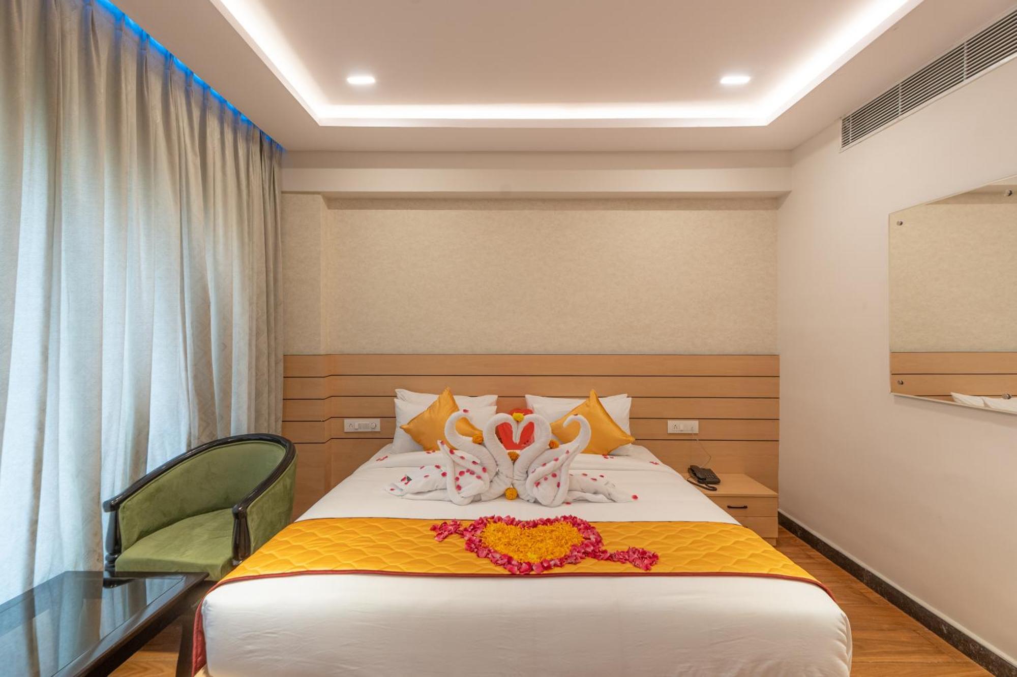 Serene Resort Hyderabad 商沙巴 外观 照片