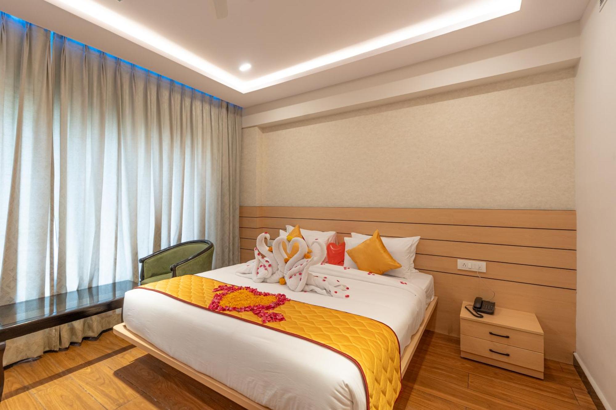 Serene Resort Hyderabad 商沙巴 外观 照片