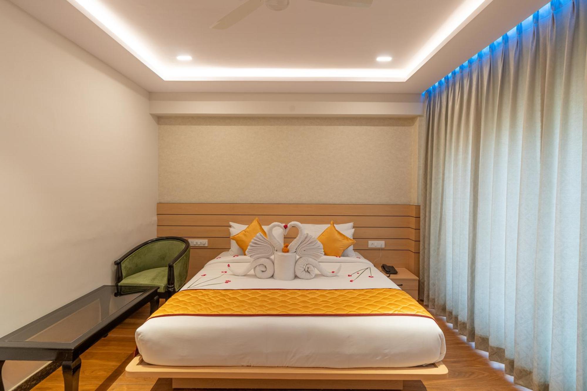 Serene Resort Hyderabad 商沙巴 外观 照片